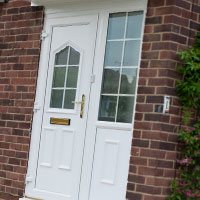 DOOR WITH SIDE LIGHT